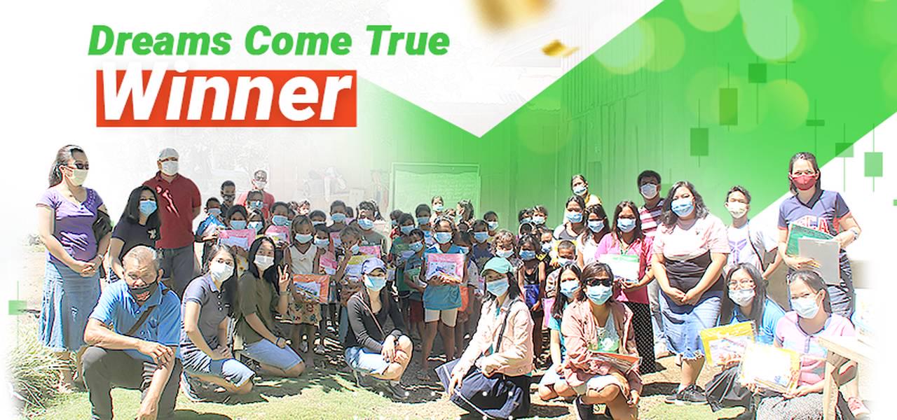 'Dreams Come True' مقابلے کی فاتح نے غریب بچوں کے لئے سکول کو اسٹیشنریز فراہم کیں