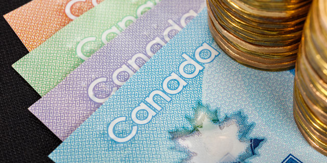 کیا کینیڈا کا بینک کینیڈا کے ڈالر کو آگے بڑھا پائے گا؟